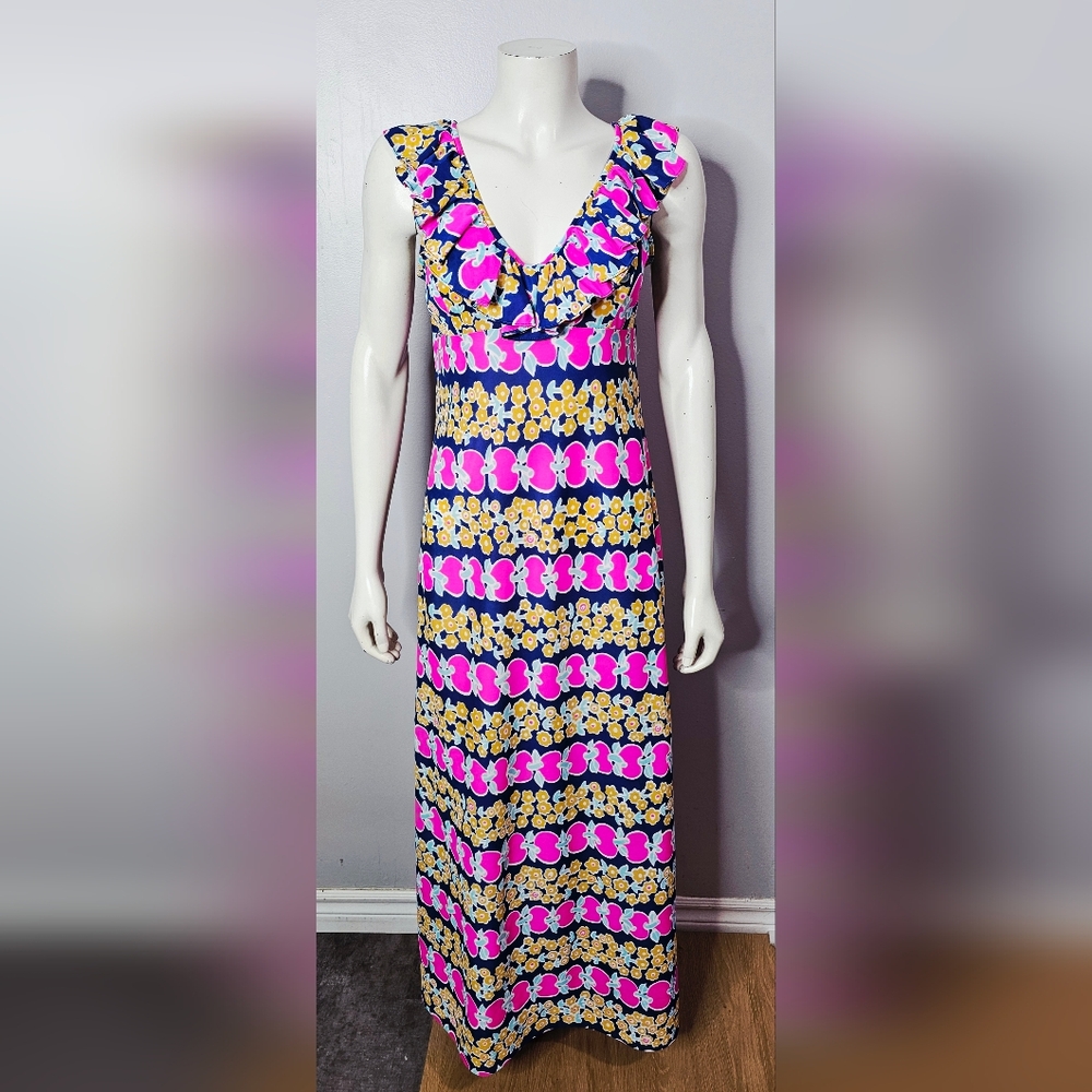 Vintage Fruit And Floral Patterned Sexy Ruffle Neckline Nightgown